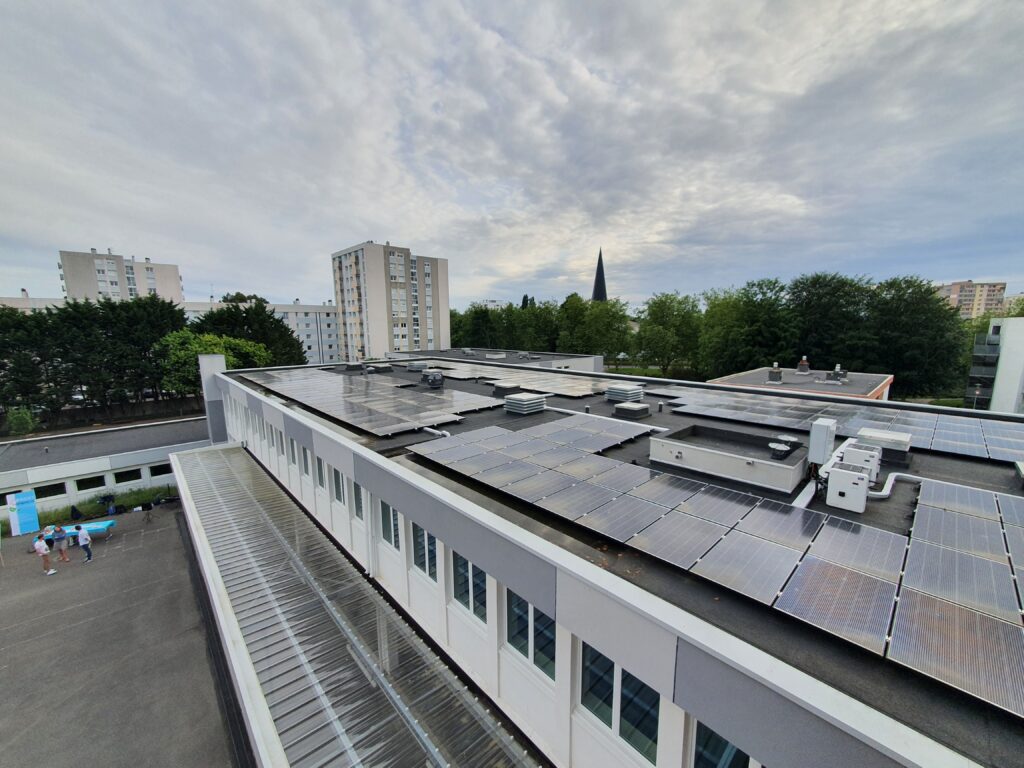 Centrale photovoltaïque ECOOP - École AUBRAC - Brest - 88 kWc